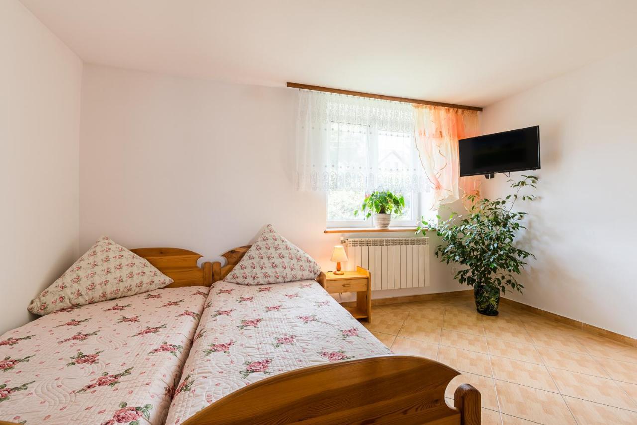 PolańczykBieszczadzki Krakowiak 575-894-584 Lub 535-595-732别墅 外观 照片