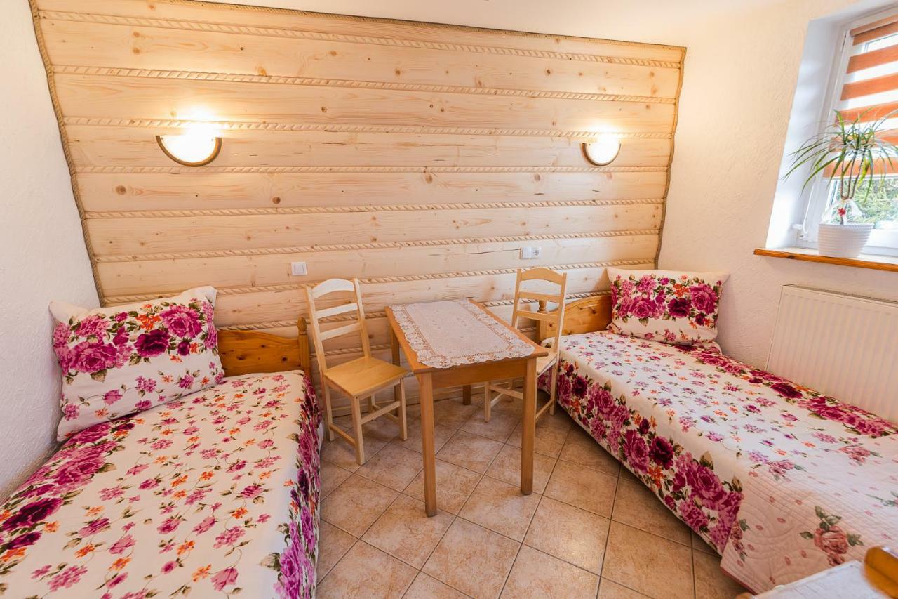 PolańczykBieszczadzki Krakowiak 575-894-584 Lub 535-595-732别墅 外观 照片
